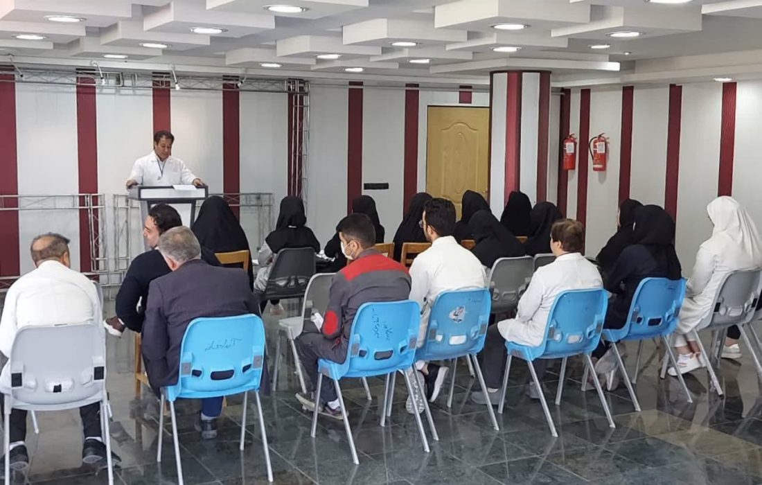 اولین جلسه کلاس حقوق گیرندگان خدمت در بیمارستان تخصصی فجر تبریز