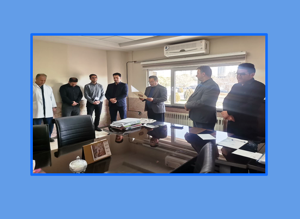 گرامیداشت روز حسابدار و روز بیمه در بیمارستان تخصصی فجر تبریز