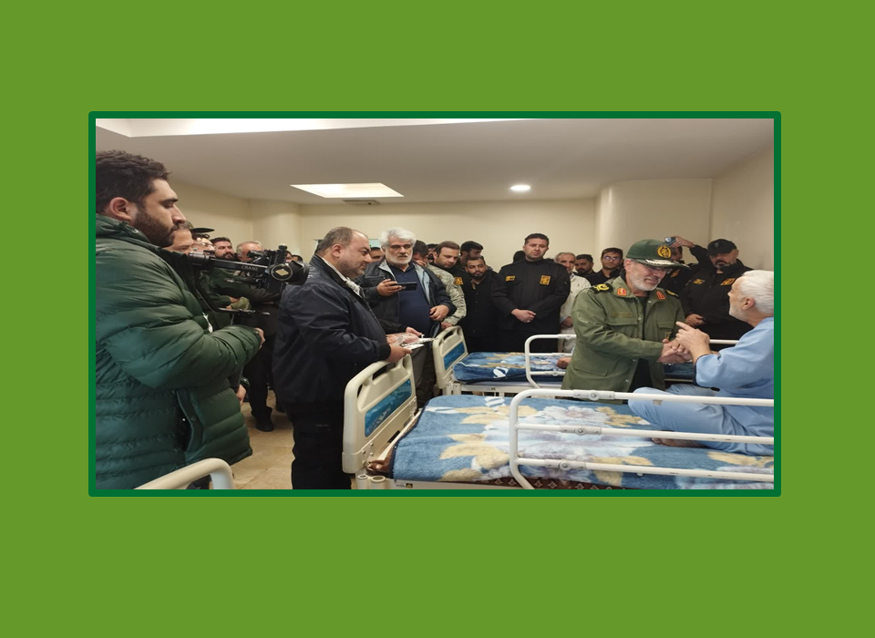 دیدار سردار اصغر عباسقلی زاده، فرمانده سپاه عاشورا، به همراه هیئت موتورسواری تربیت بدنی سپاه عاشورا از جانبازان بستری در بیمارستان تخصصی فجر تبریز، به روایت تصویر-۱۵ آذر ۱۴۰۳