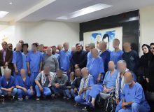 | گزارش تصویری| دیدار مدیرکل فرهنگ و ارشاد اسلامی آذربایجان شرقی و جمعی از اصحاب فرهنگ،هنر و رسانه با جانبازان گرانقدر هشت سال دفاع مقدس در بیمارستان فجر در هفته دفاع مقدس-۵ مهر ۱۴۰۴